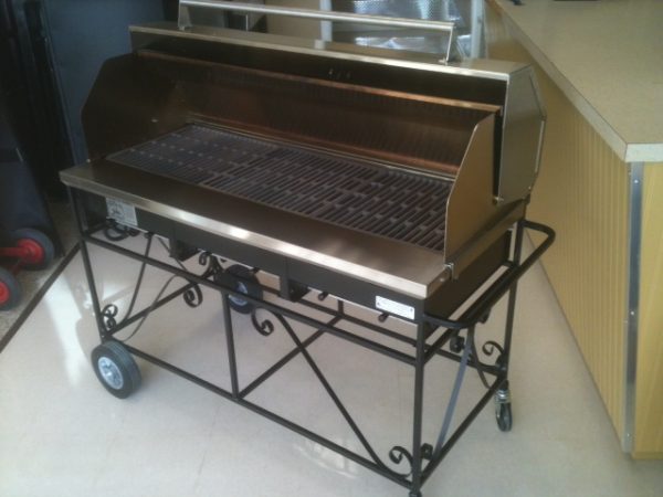 Grill, Propane 54" Six Burner w/ Lid